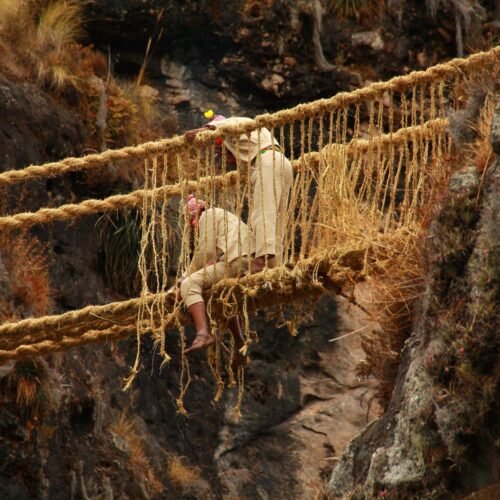 Conocimientos__saberes_y_rituales_asociados_a_la_renovación_anual_del_puente_Q_eswachaka_son_declarados_Patrimonio_Cultural_Inmaterial_de_la_Humanidad20190725-6152-1h