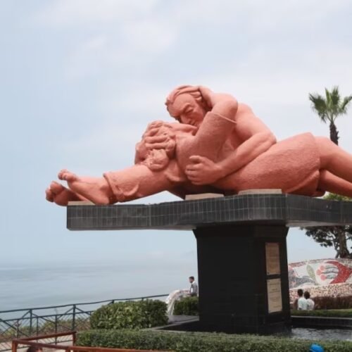 Parque-del-amor-miraflores (FILEminimizer)
