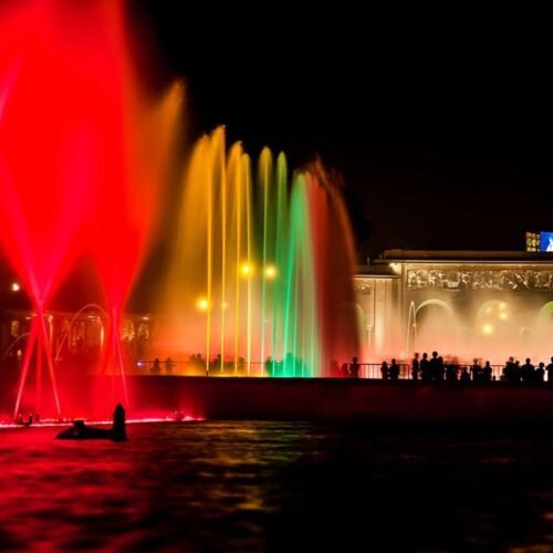 interna-circuito-magico-del-agua-del-parque-de-la-reserva-01 (FILEminimizer)